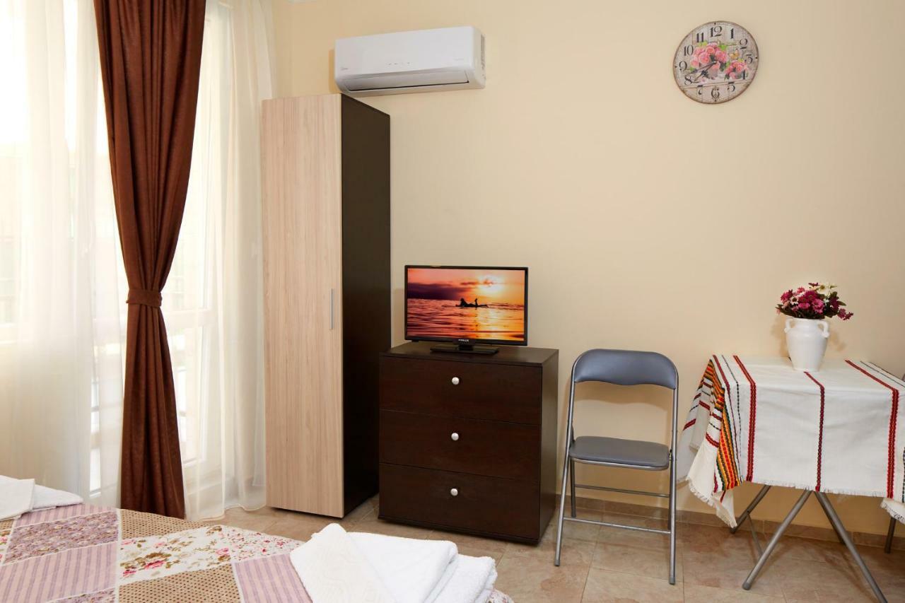 Feniks Apartments Несебр Экстерьер фото