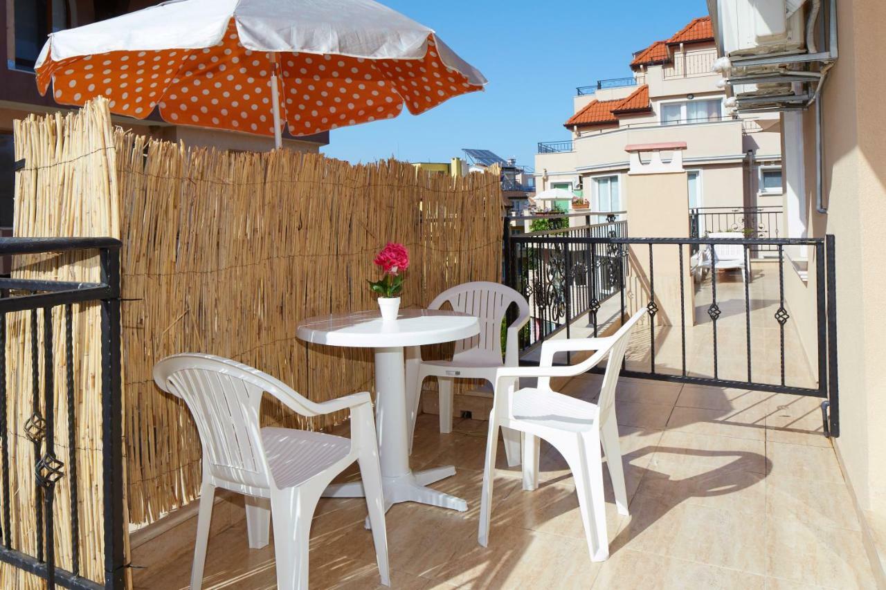 Feniks Apartments Несебр Экстерьер фото